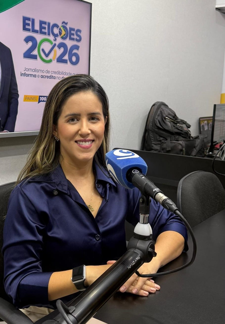 “Como deputada vou cobrar de qualquer governo que estiver no poder”, afirma Lara durante sabatina em rádio de Petrolina