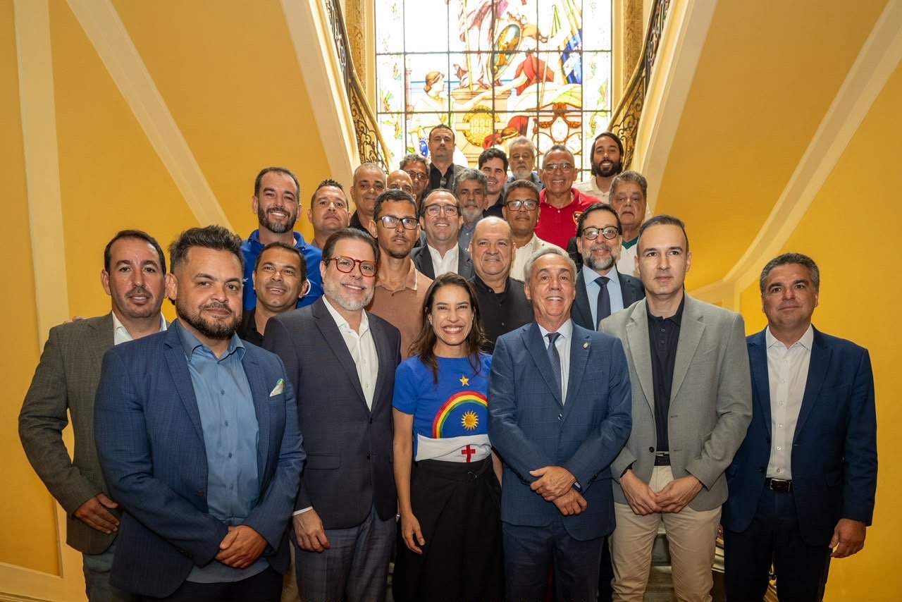“O futebol pernambucano é maior que as bets”, afirma Raquel ao anunciar apoio aos clubes
