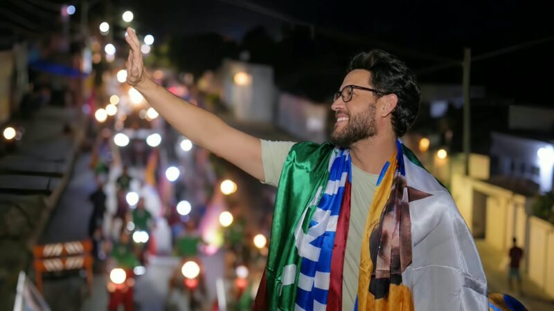 Limoeiro realiza grande carreata para Gilmar Júnior