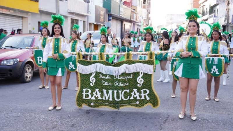 Jataúba celebra desfile cívico de 7 de setembro com irreverência