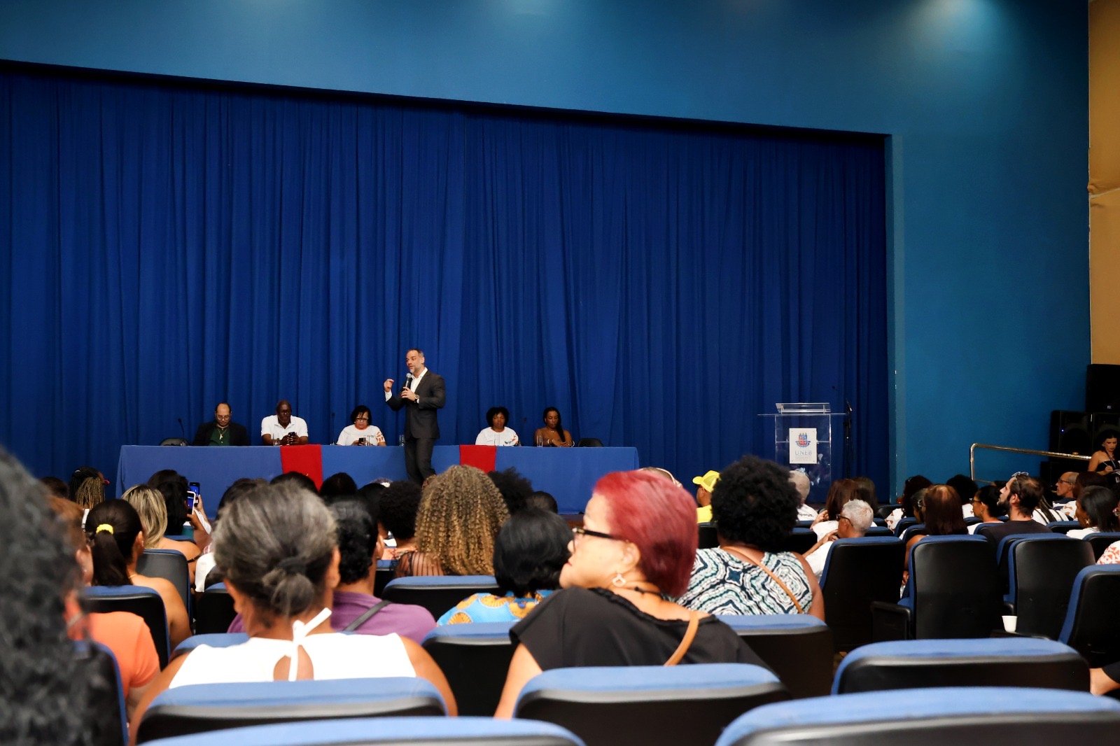 Estado da Bahia certifica 500 trabalhadores em cursos de qualificação profissional
