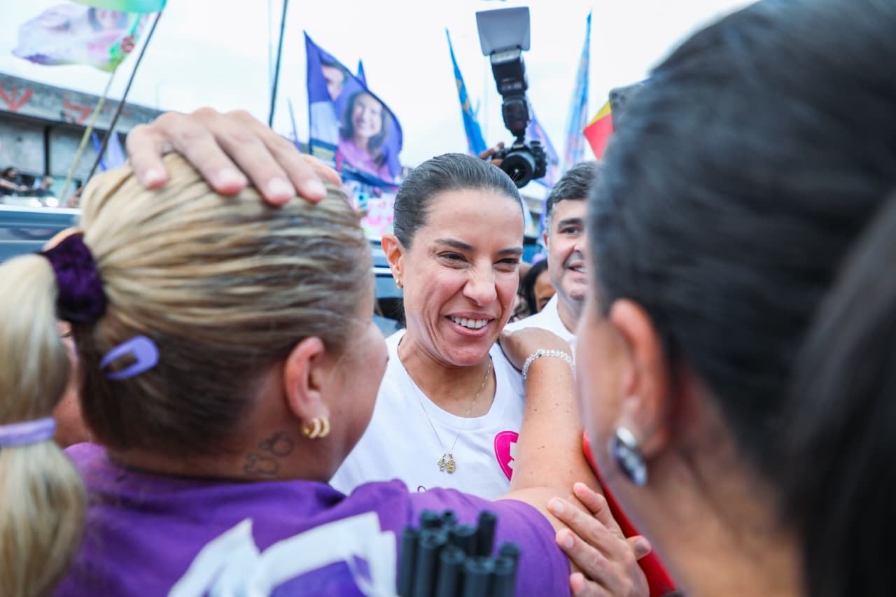 Mesmo com novos ataques, Raquel segue com aprovação alta e registra 50% dos votos válidos, diz Quaest