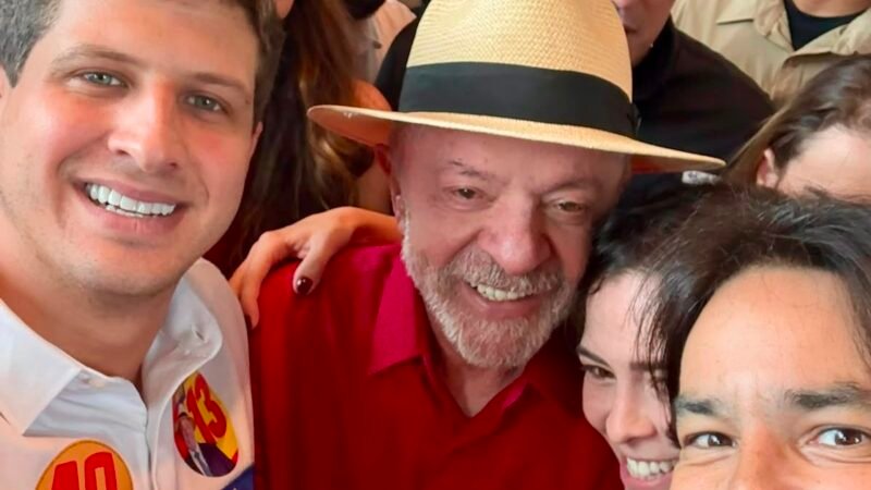Diogo Moraes participa de ato com Lula no Recife e reforça compromisso com o desenvolvimento de Pernambuco