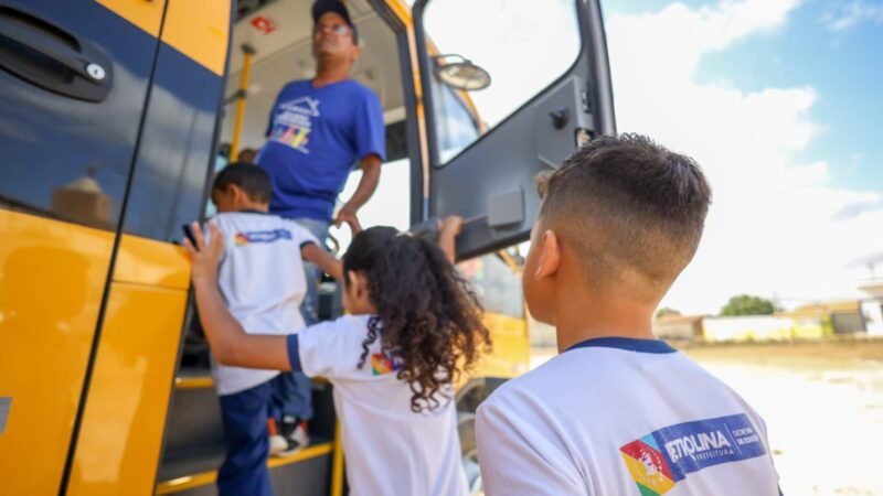 Chuvas e falta de água alteram rotina em unidades de ensino de Petrolina