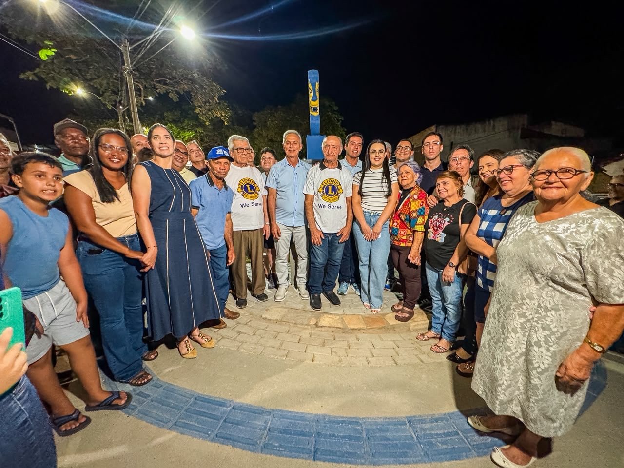 Prefeito Paulo Roberto inaugura nova praça no bairro da Bela Vista