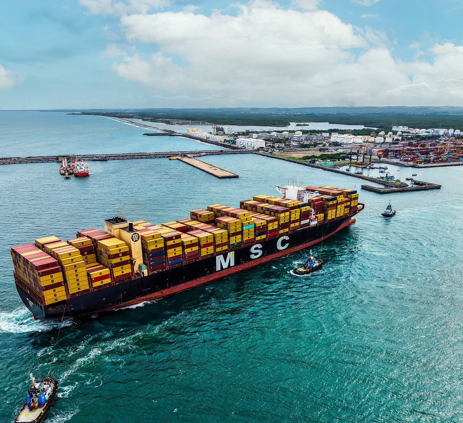 Marinha homologa novas profundidades e Suape avança na capacidade de receber gigantes dos mares
