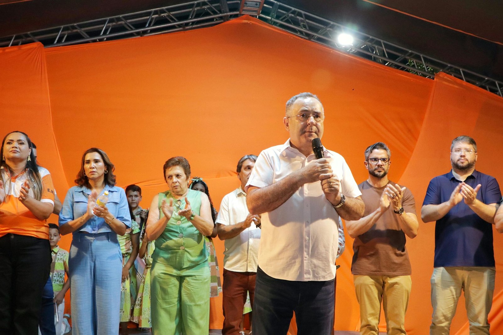 Zeca Cavalcanti inaugura nova Escola Leonardo Pacheco e amplia investimentos na educação de Arcoverde