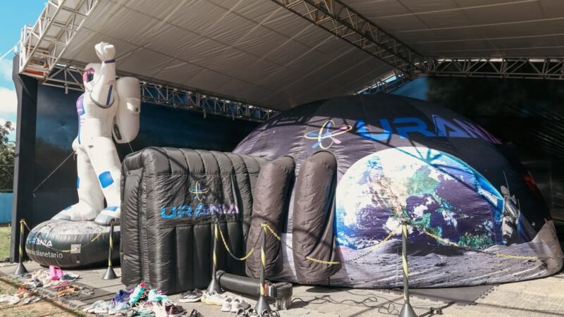 Prefeitura de Petrolina leva planetário móvel a cinco localidades com sessões gratuitas de ciência e astronomia