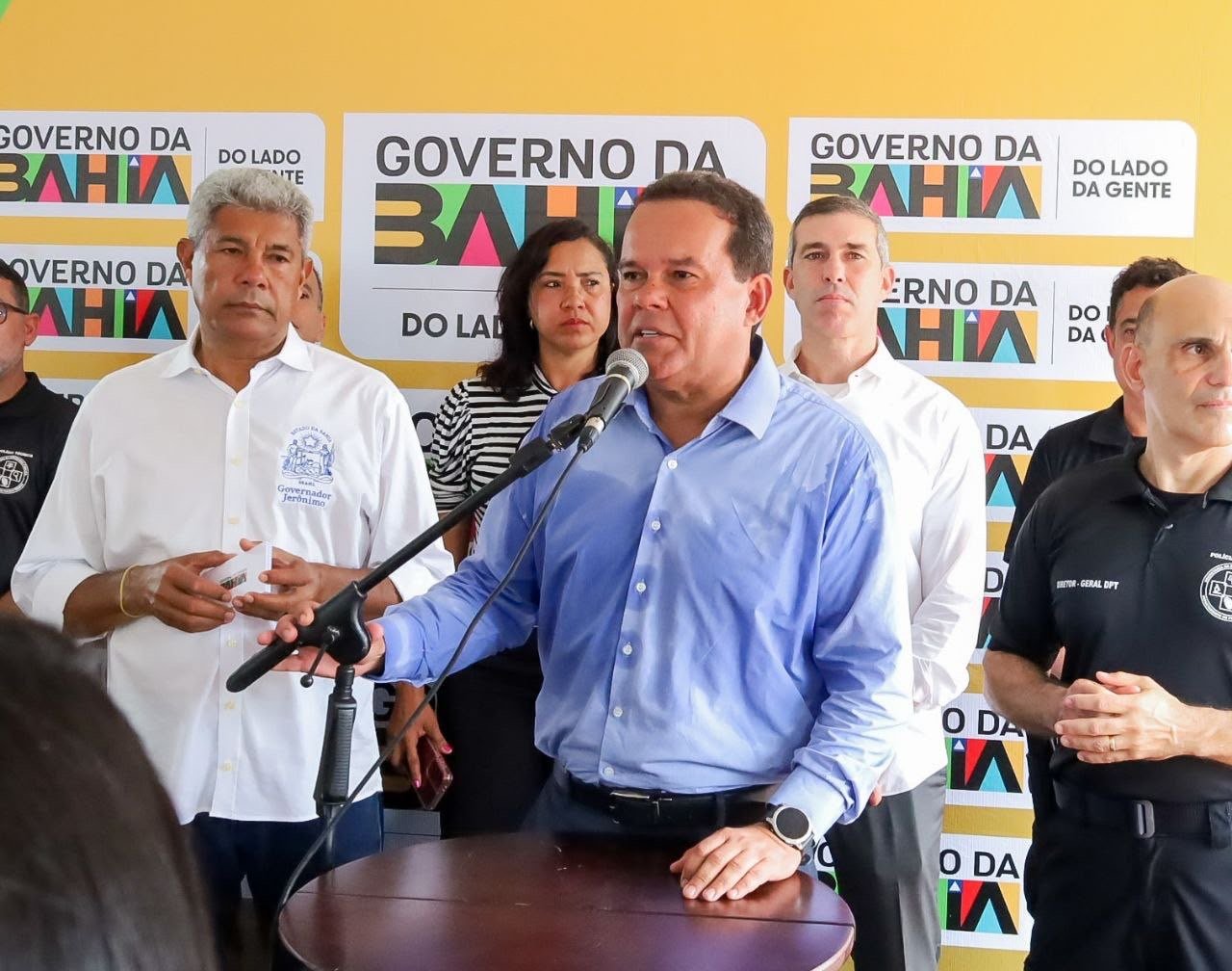Geraldinho acompanha entrega de viaturas e equipamentos e visita obras da nova sede do DPT