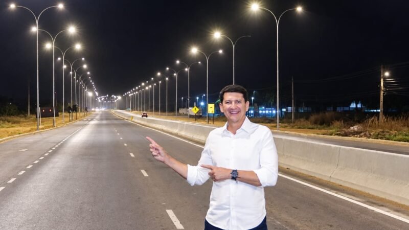 Com mais de R$ 12 milhões investidos, Simão Durando entrega iluminação em LED da BR-407