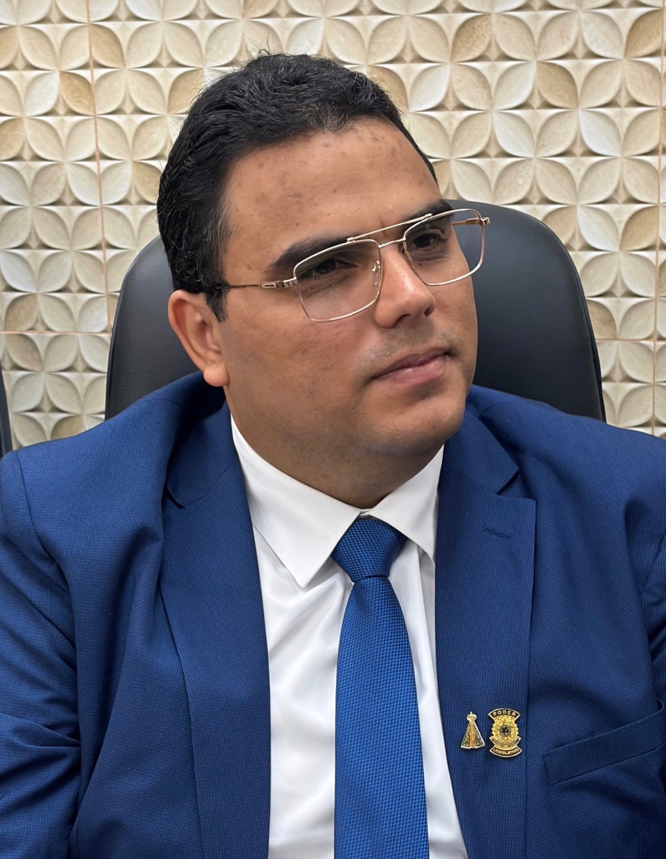 Max Saturno é eleito por unanimidade presidente da Câmara de Vereadores de Xexéu