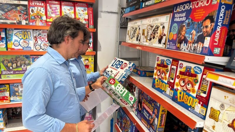 Procon de Juazeiro fiscaliza lojas e orienta consumidores sobre compras para o Dia das Crianças