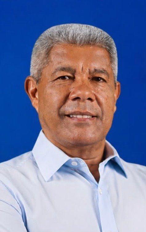Governador Jerônimo Rodrigues anuncia obras de urbanização durante visita ao VLT nesta segunda (12)
